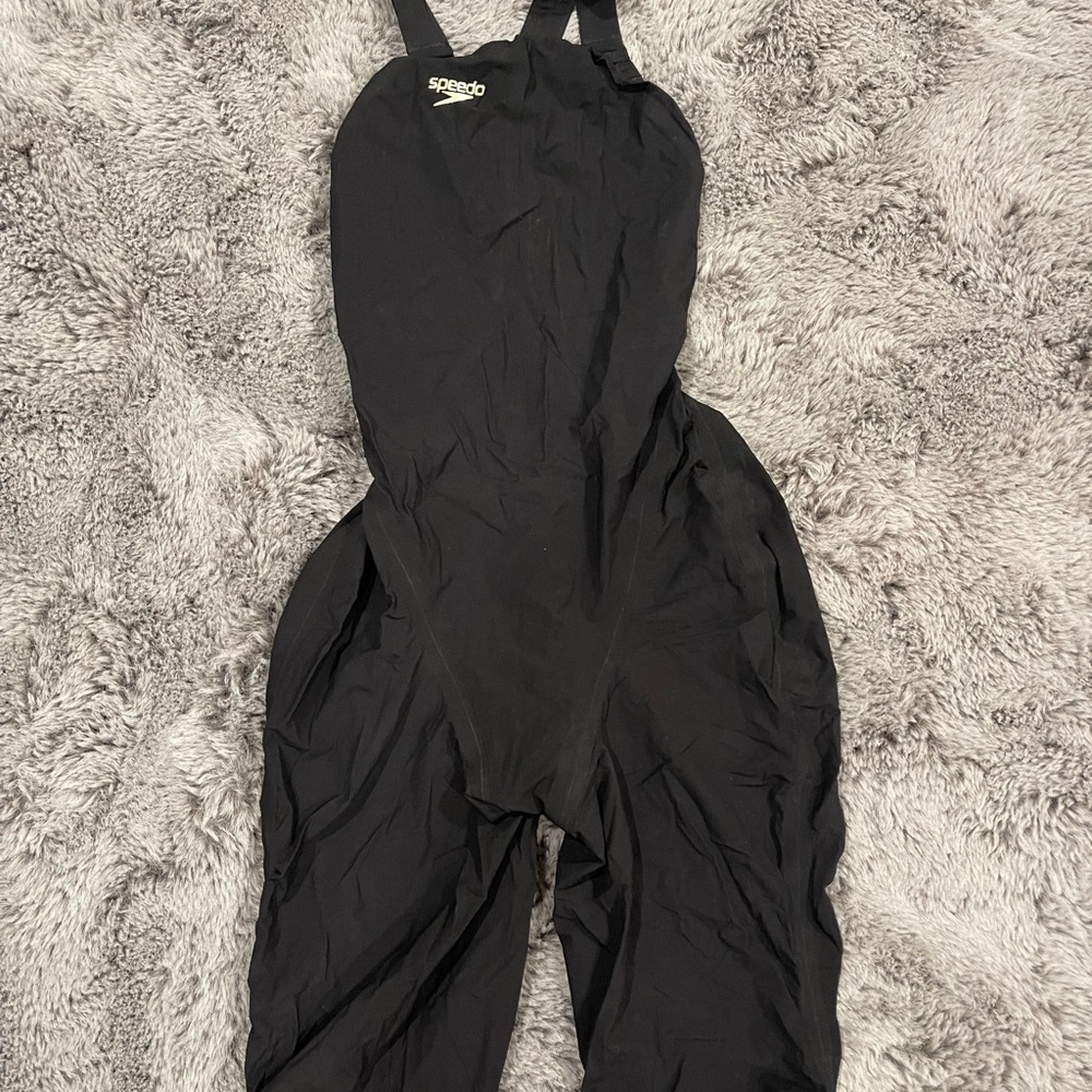 Speedo Fastskin LZR Pure Intent Kneeskin Black Size 28 New in box